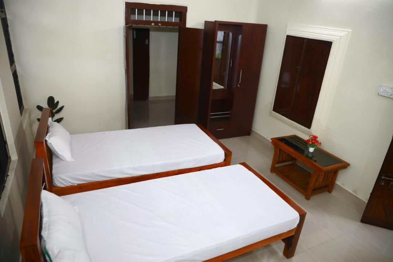 Appartement Bobbys Corner à Alappuzha Extérieur photo