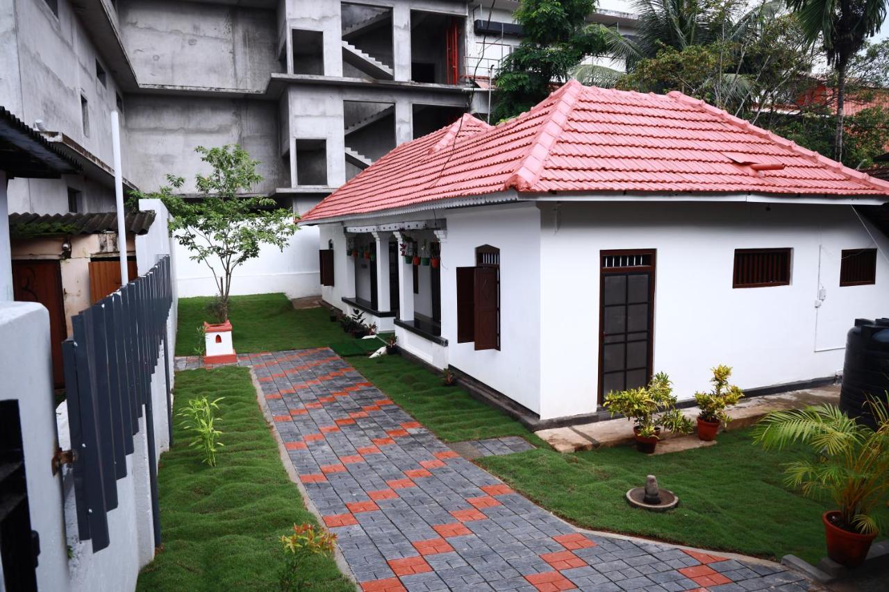 Appartement Bobbys Corner à Alappuzha Extérieur photo